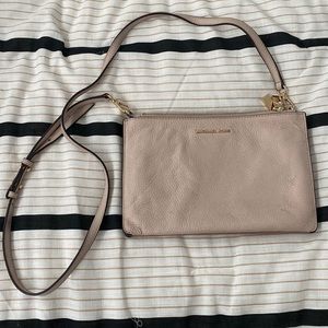 MK cross body purse!